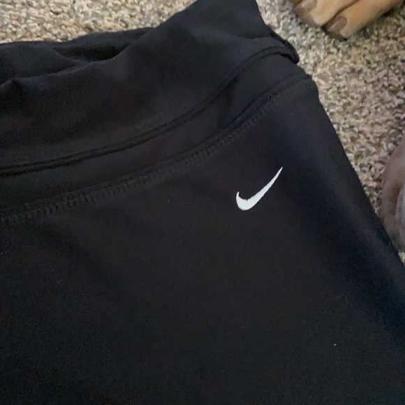 NIKE YOGA PANTS - Picture 2 of 4